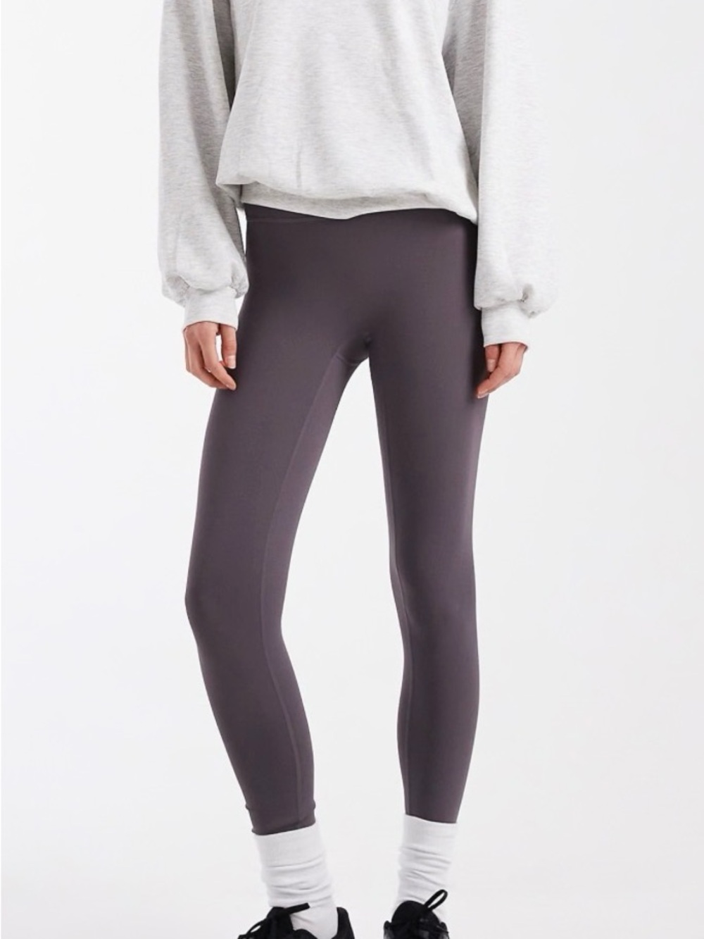 Lululemon Wunder Under High Rise Leggings 28", Size 4- in solid charcoal gray - Picture 1 of 10